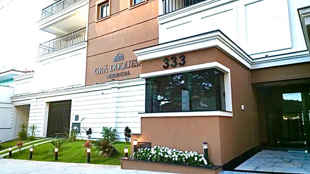Confortavel, Churrasqueira E Tv 55in Em Area Nobre Da Apartment